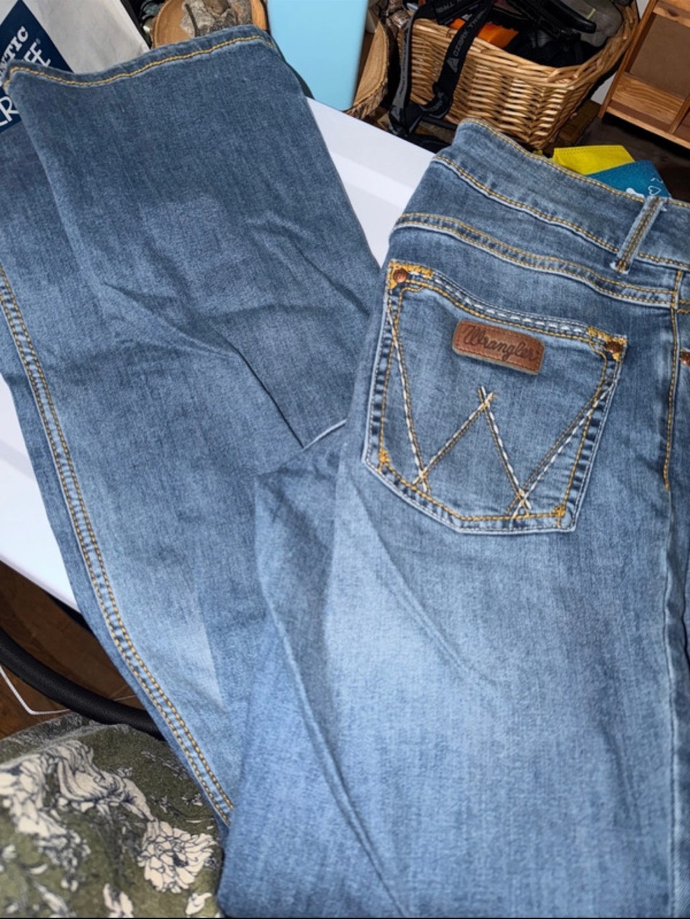 Wrangler Women's Light Blue Classic Bootcut Jeans